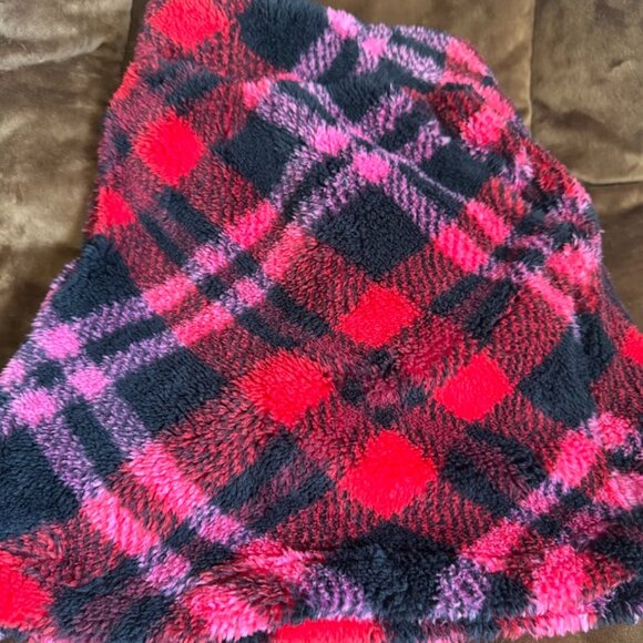 Maurices Shorts size L High Rise Sherpa Plaid Pajama Casual - Picture 2 of 8